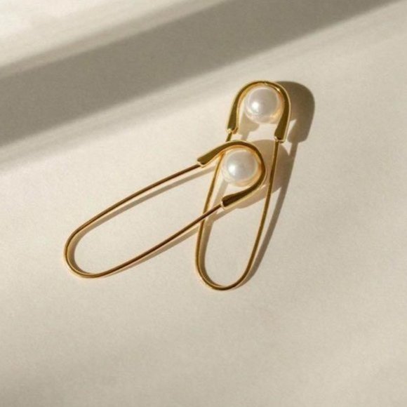En Route Jewelry Nwt En Route X Bestdressed Safety Pin Earrings In